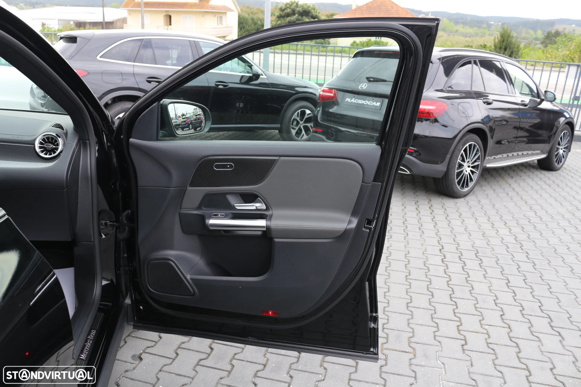 Mercedes-Benz GLA 200 d AMG Line - 39