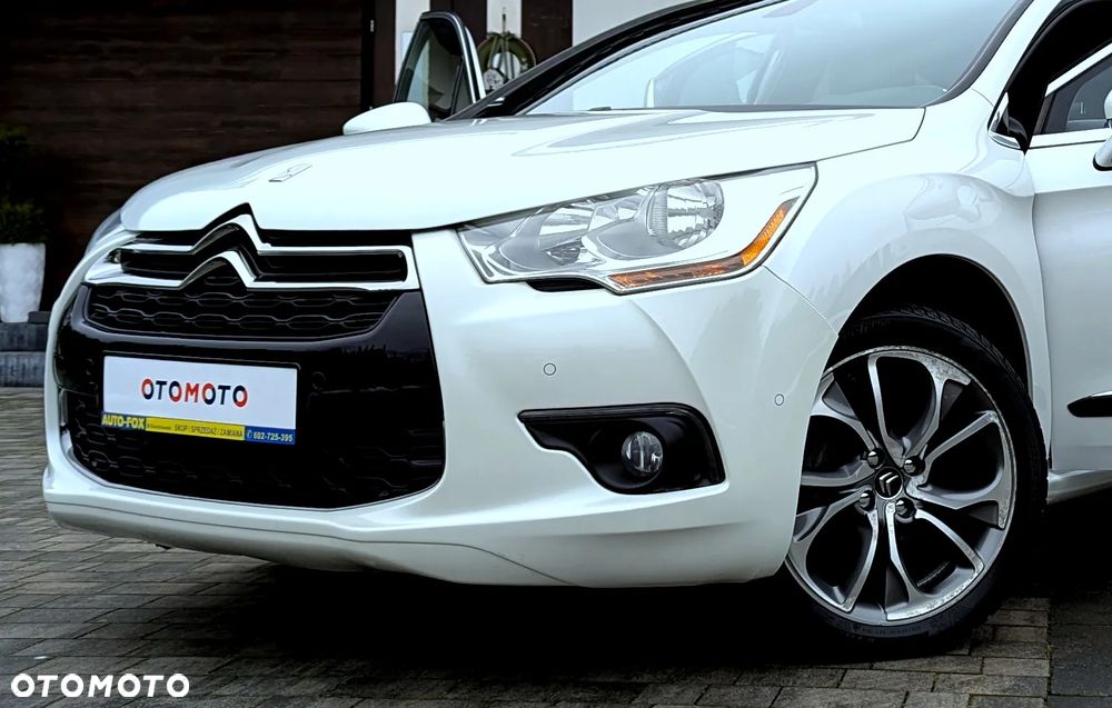 Citroën DS4 VTi 120 Urban Show - 18