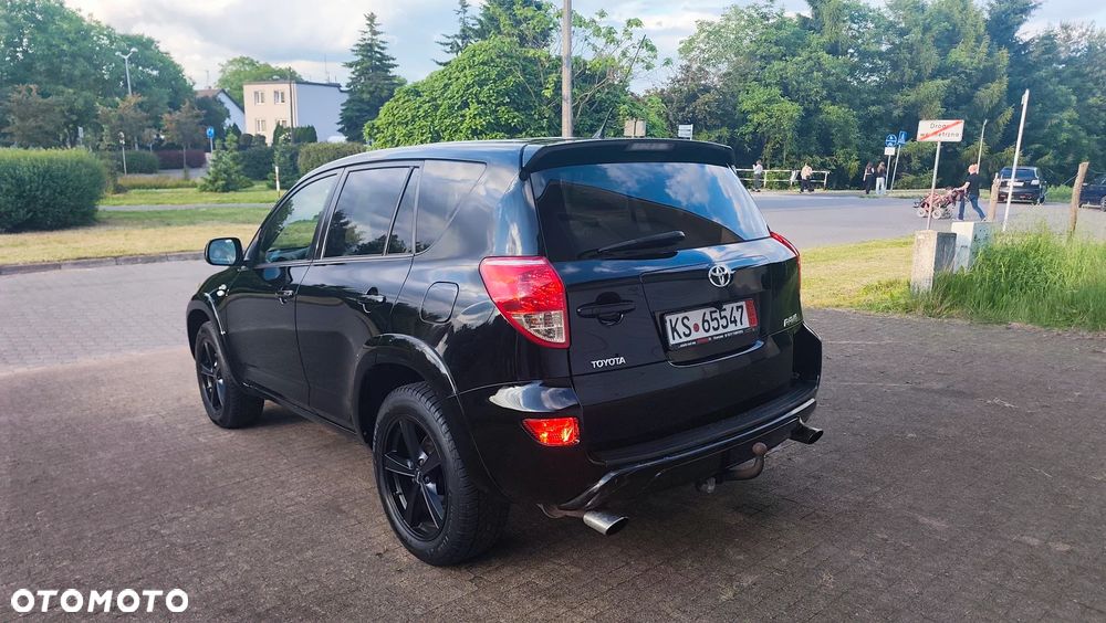 Toyota RAV4 2.2 D-CAT 4x4 Executive - 32