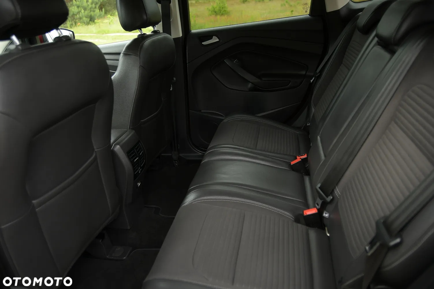 Ford Kuga 2.0 TDCi 4WD Titanium Plus - 24