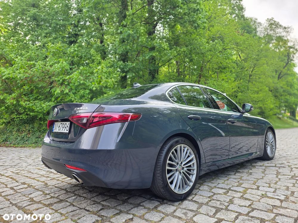 Alfa Romeo Giulia 2.2 D Turbo Super - 12
