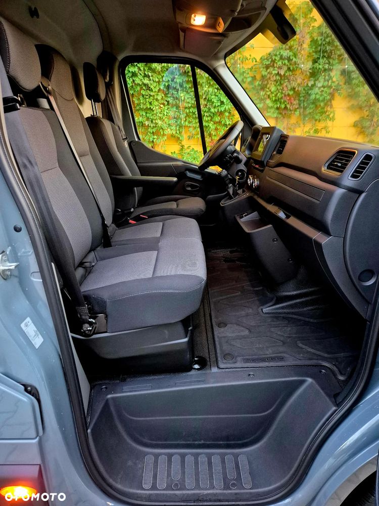 Renault Master - 11