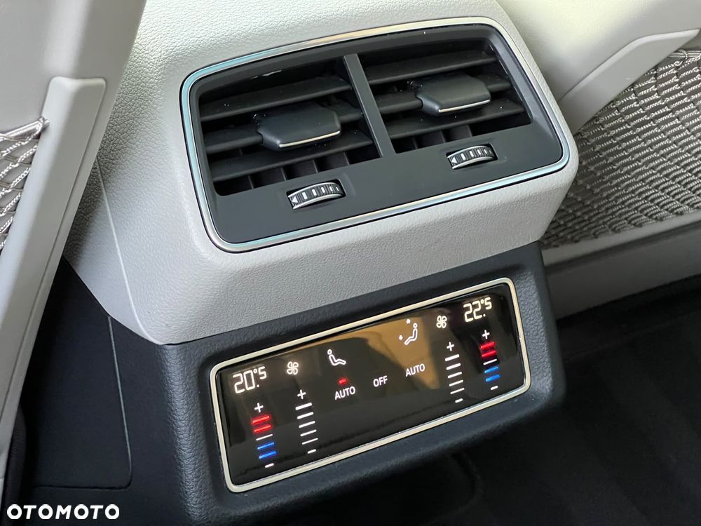 Audi e-tron Sportback 55 Quattro S Line - 35