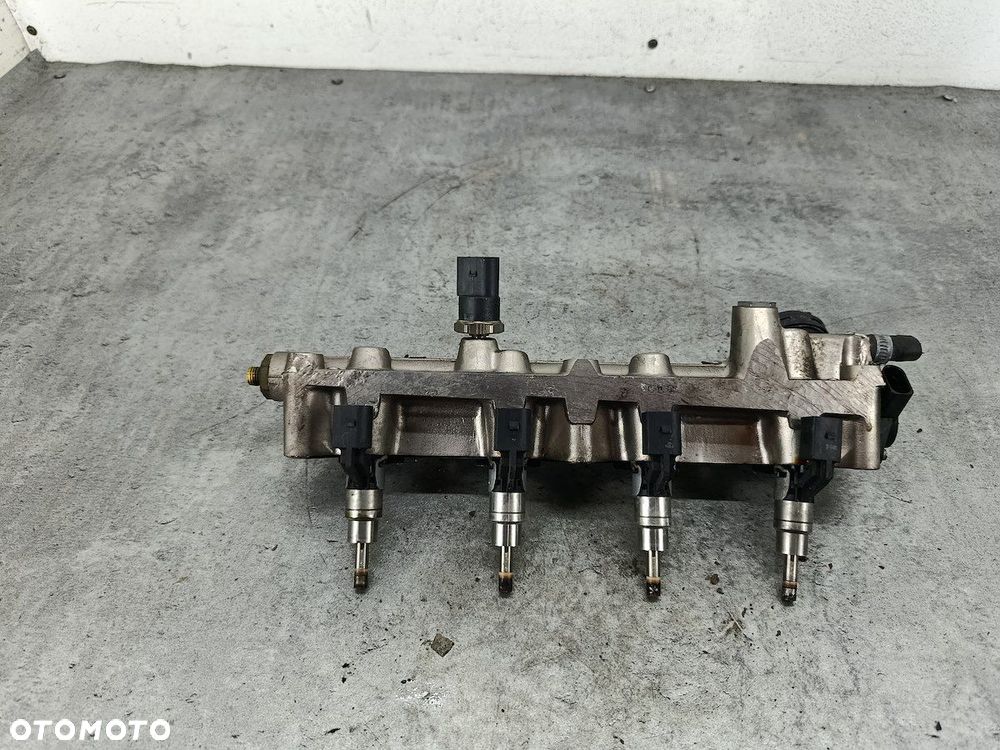 LISTWA WTRYSKOWA BENZYNA VW PASSAT B6 GK00266 1.6 FSI - 6