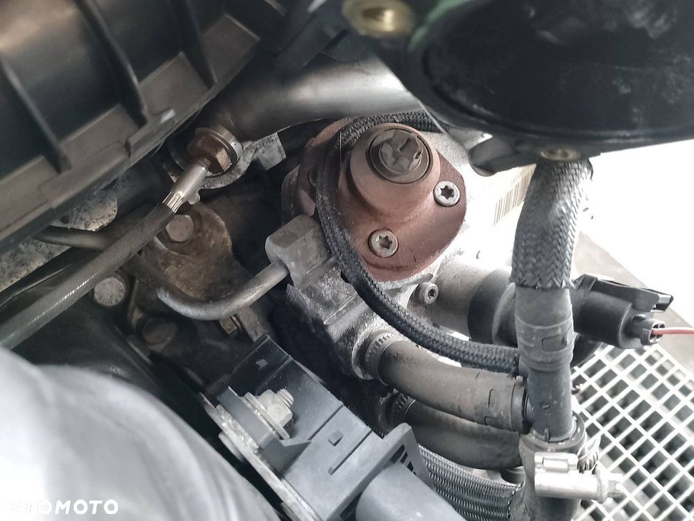 SILNIK BMW E91 N47D20C 2.0 D 318d - 2
