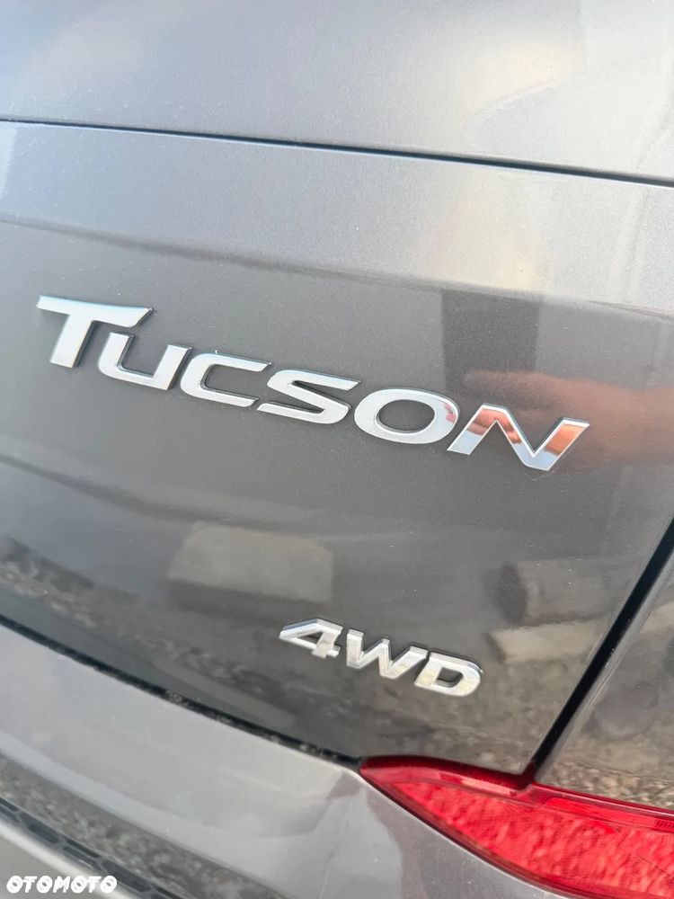 Hyundai Tucson 2.0 CRDI Style 4WD - 11