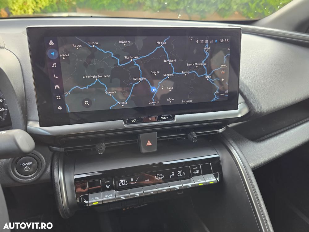 Toyota C-HR 2.0 HEV 197 CP 4x2 CVT Dynamic - 34
