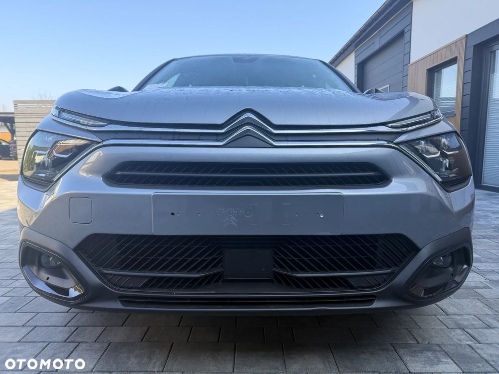Citroën C4 BlueHDi 110 Stop&Start FEEL PACK - 3
