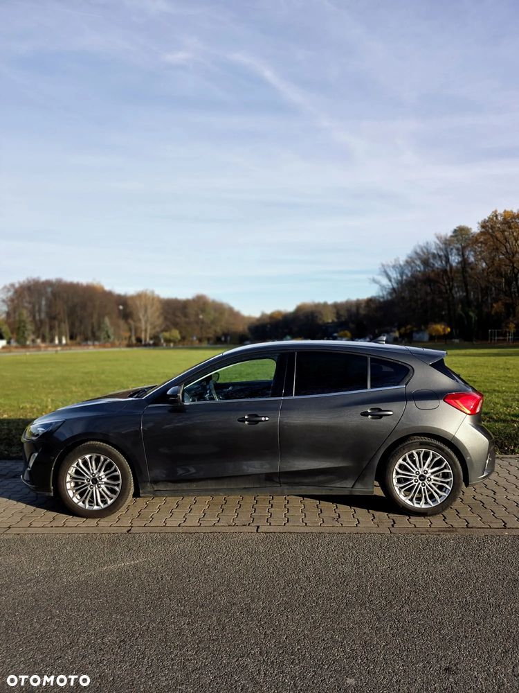 Ford Focus 1.0 EcoBoost Titanium - 5