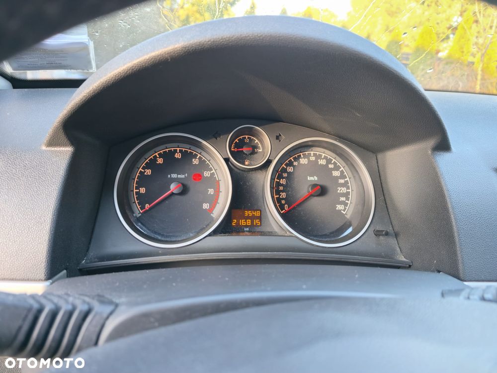 Opel Astra - 9
