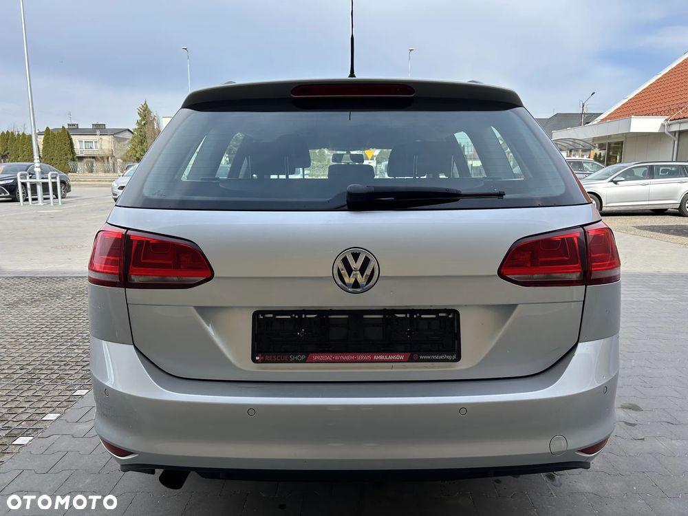 Volkswagen Golf - 4