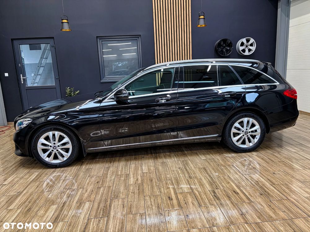 Mercedes-Benz Klasa C 220 d 9G-TRONIC - 11