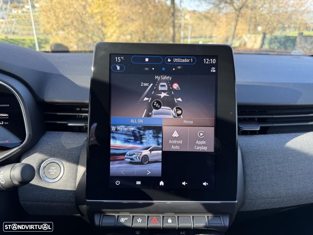 Renault Clio 1.0 TCe Techno Bi-Fuel - 25