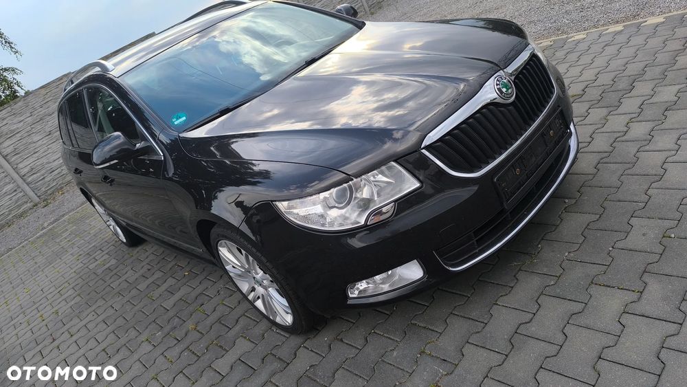 Skoda Superb 2.0 TDI DSG Elegance - 13