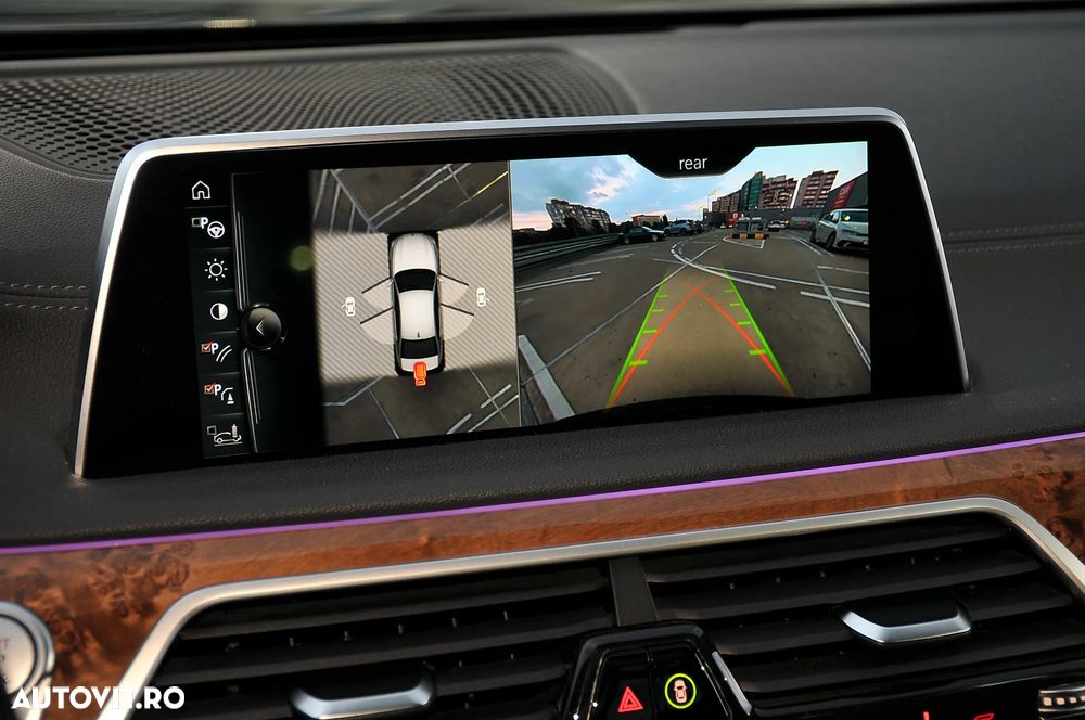 BMW Seria 7 740Ld xDrive - 16