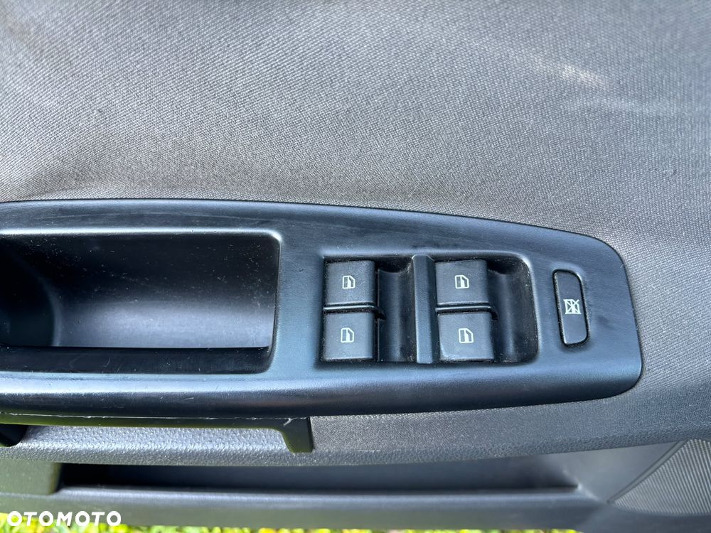 Volkswagen Polo - 9