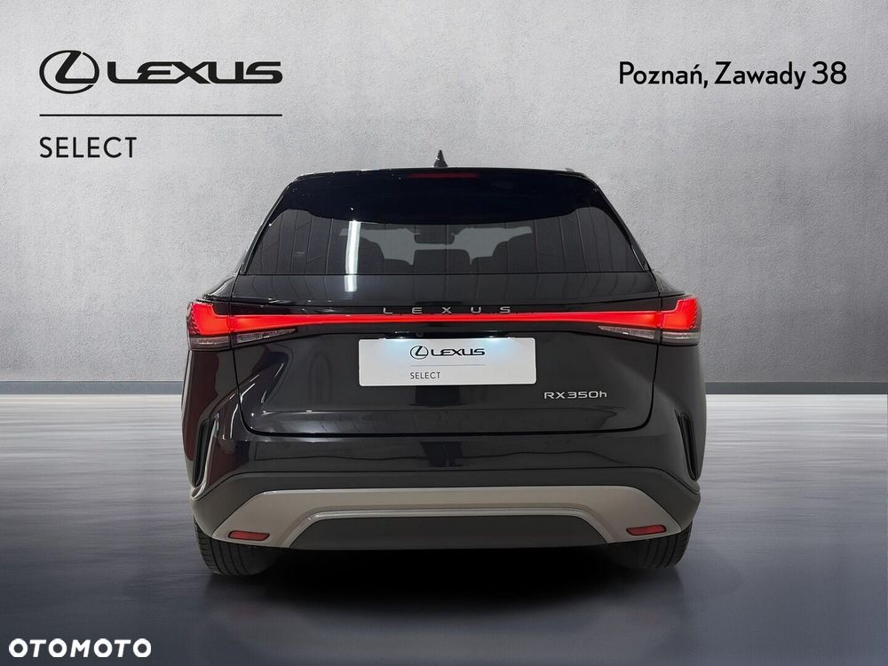 Lexus RX - 8