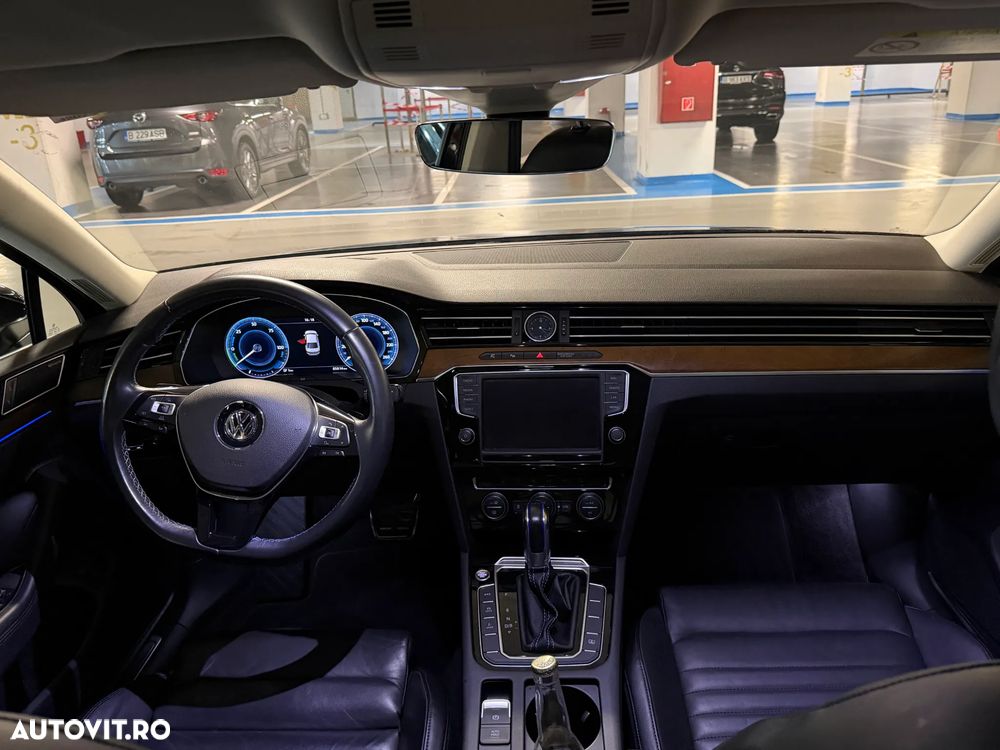 Volkswagen Passat Standard - 6