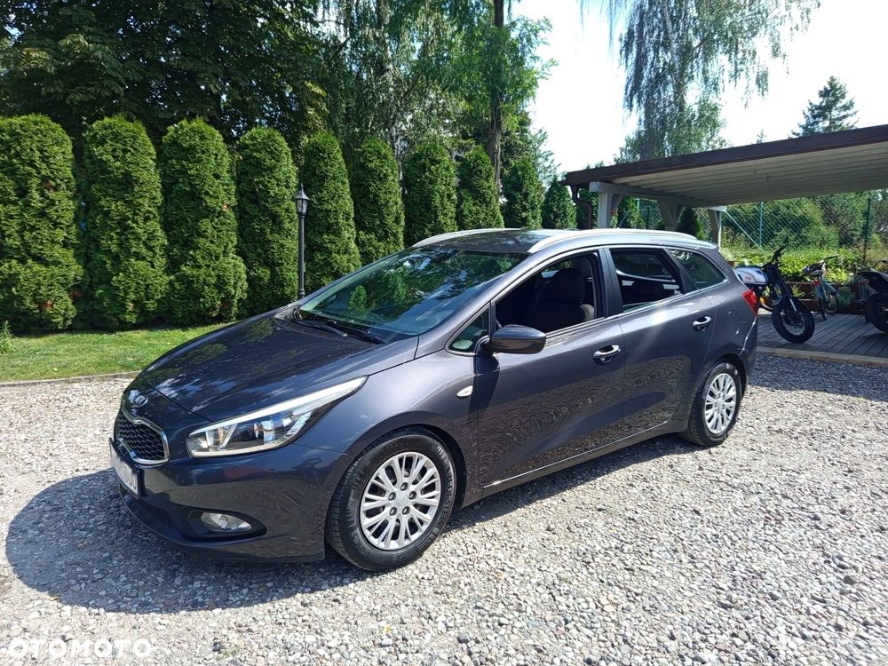 Kia Ceed 1.6 Crdi Comfort + - 1
