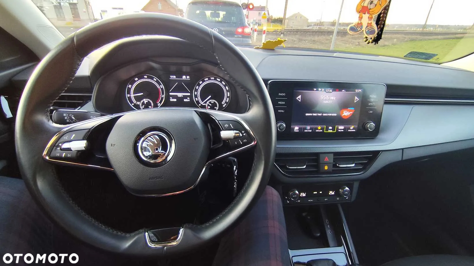Skoda Kamiq 1.0 TSI Ambition DSG - 17