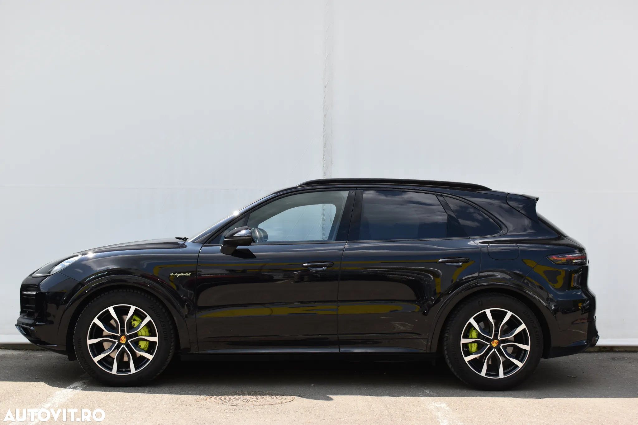 Porsche Cayenne - 3
