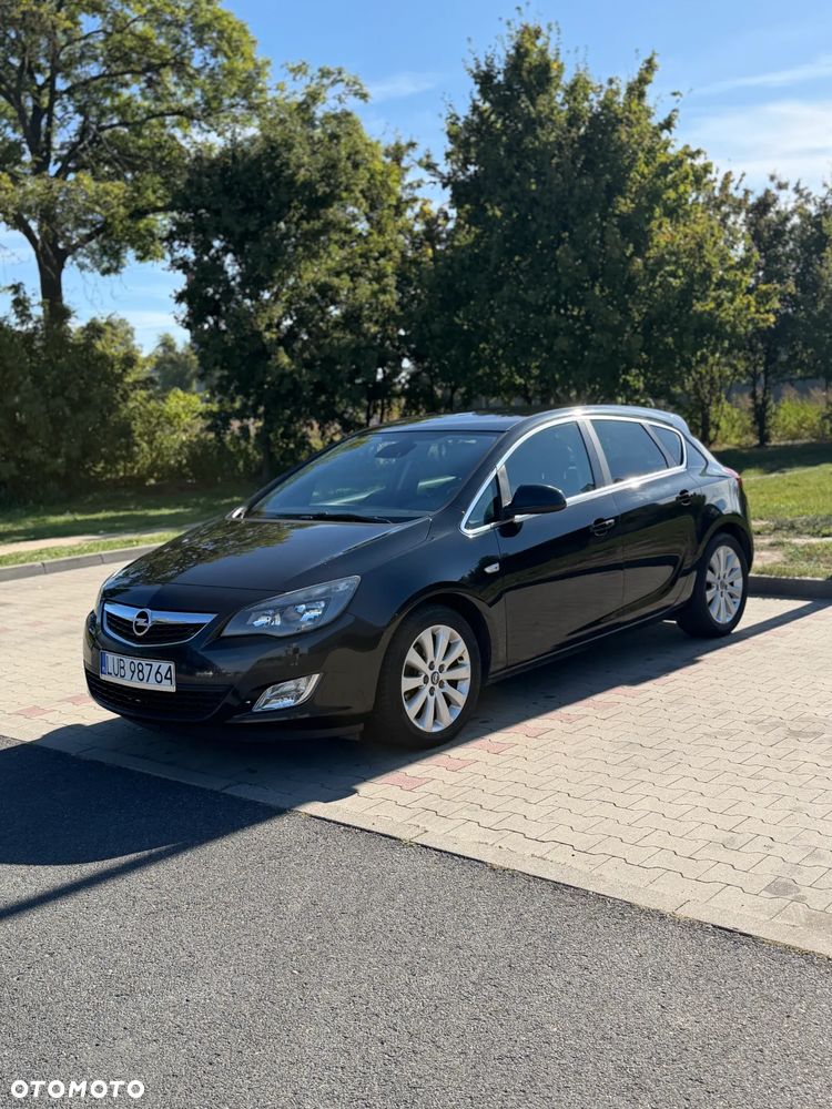 Opel Astra 1.7 CDTI DPF - 1
