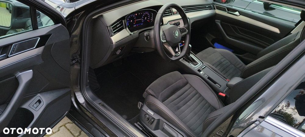 Volkswagen Passat - 10