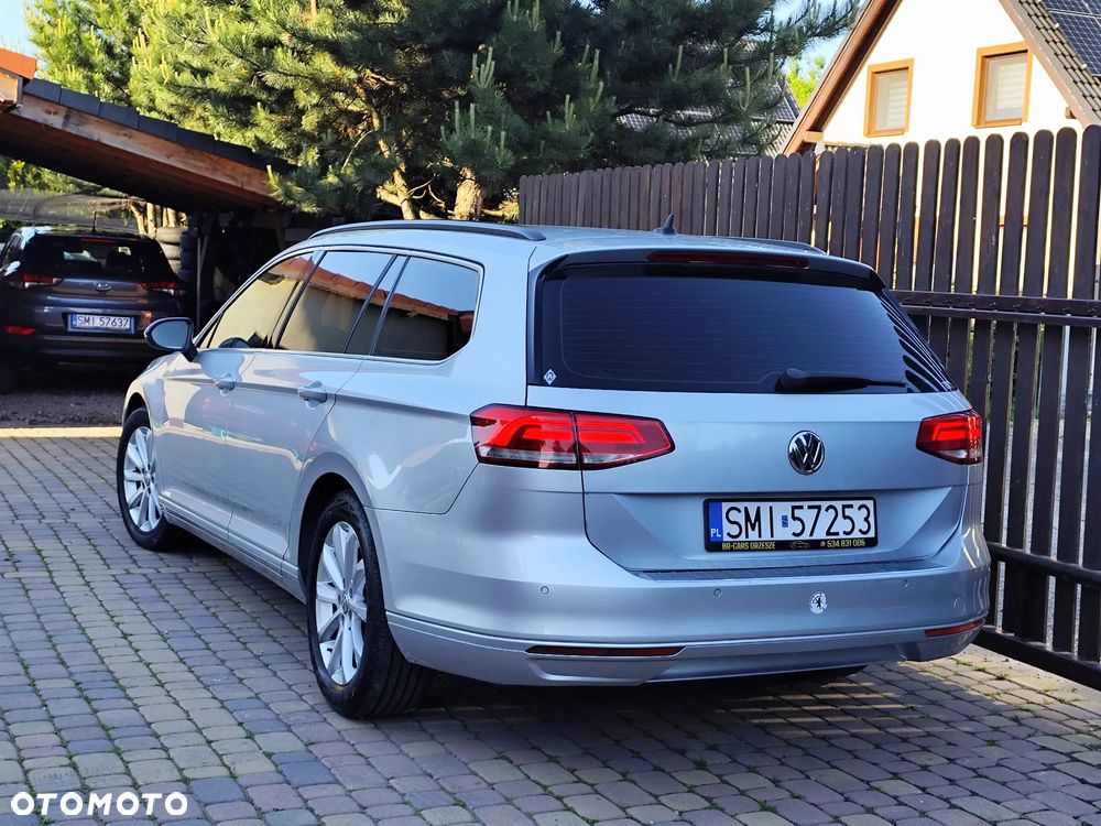 Volkswagen Passat Variant 2.0 TDI (BlueMotion Technology) Comfortline - 20