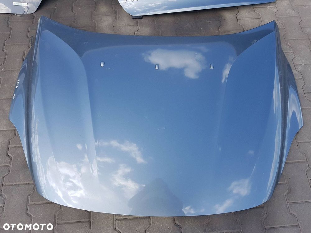 VOLVO V40 II 2 12-19r MASKA 714-16
