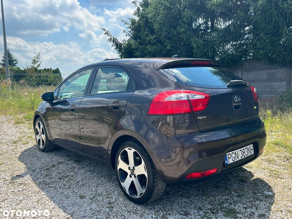 Kia Rio 1.4 CRDI Platinum Edition - 35