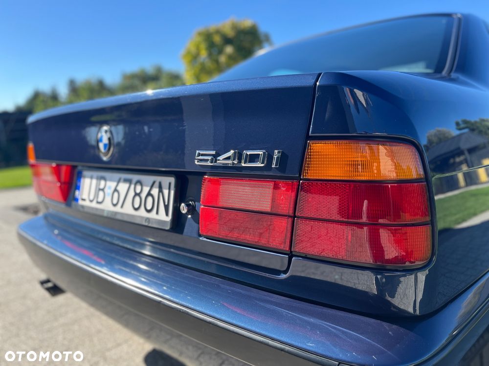 BMW Seria 5 540i - 2