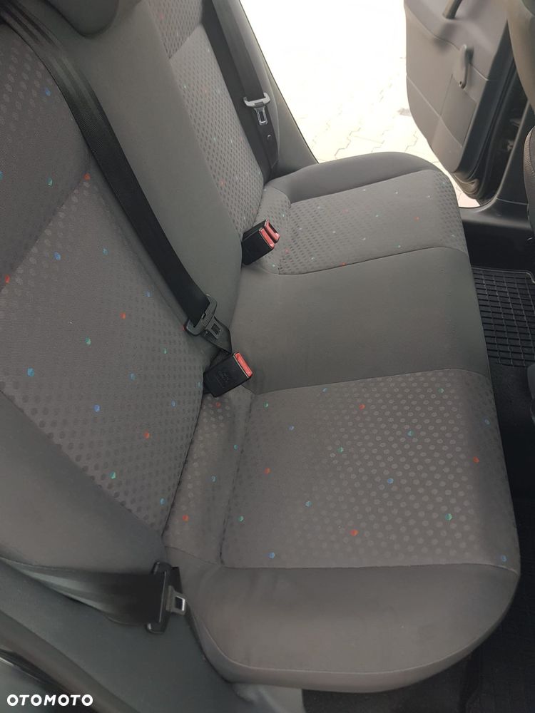 Volkswagen Polo - 23