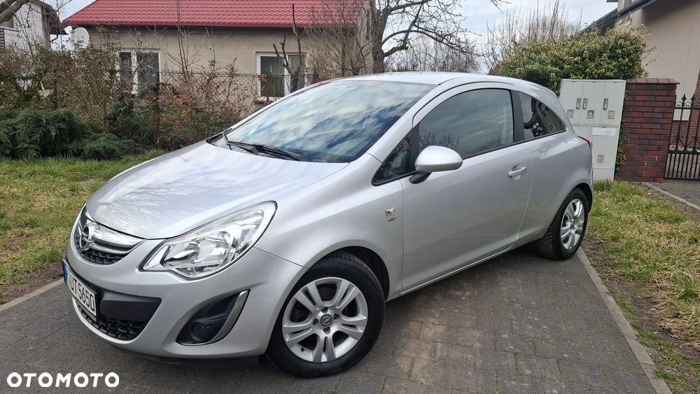 Opel Corsa - 2