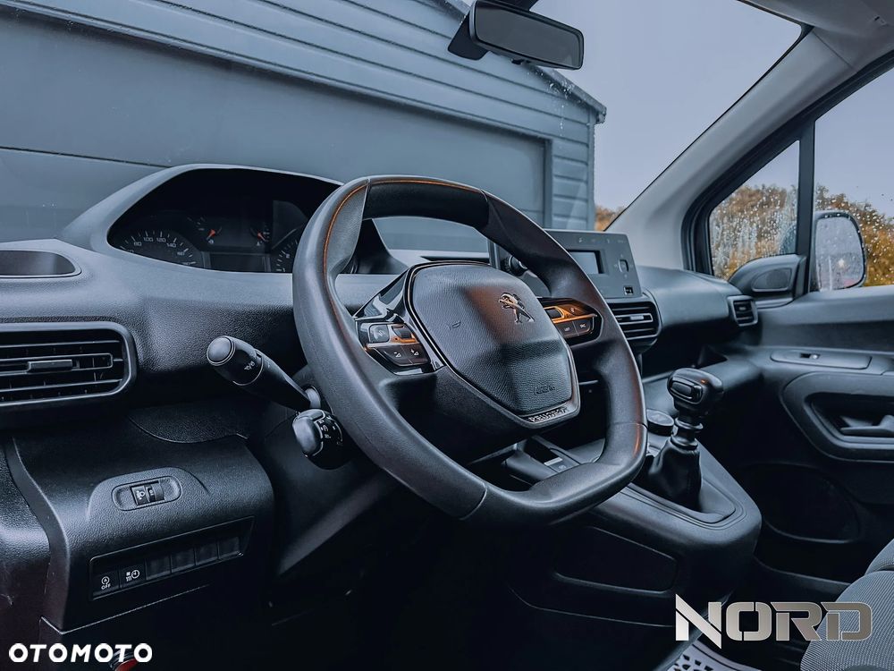 Peugeot Partner 4x4 Long Asphalt - 18