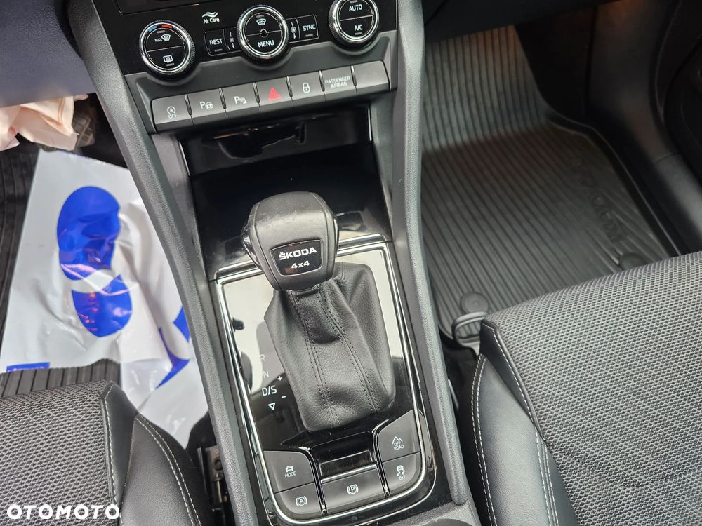 Skoda Kodiaq 2.0 TSI 4x4 Style DSG - 25
