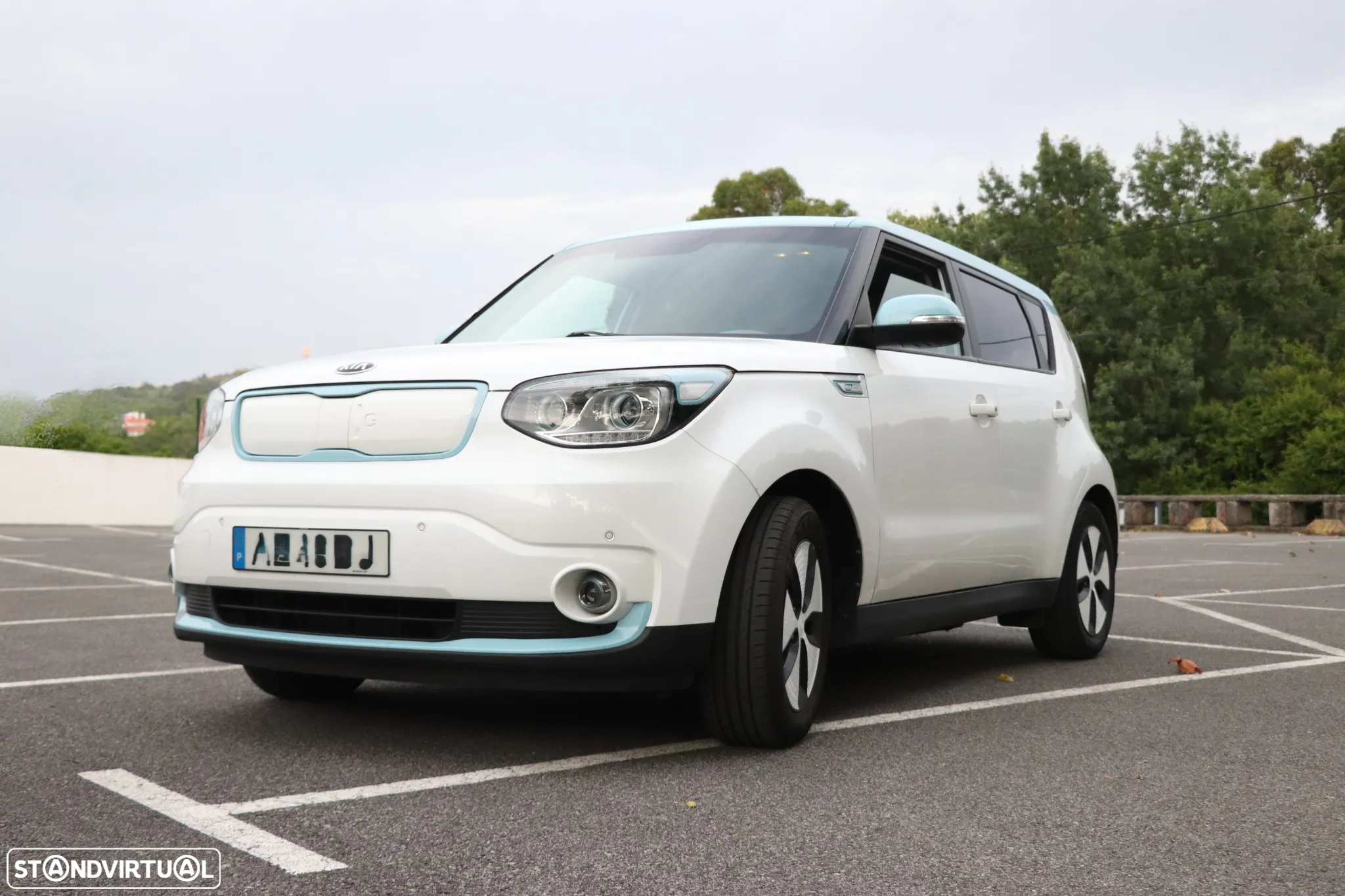 Kia e-Soul EV Play - 3