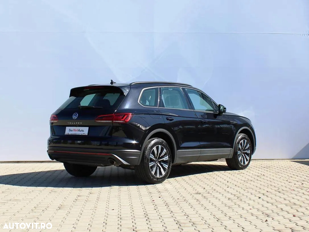 Volkswagen Touareg - 5