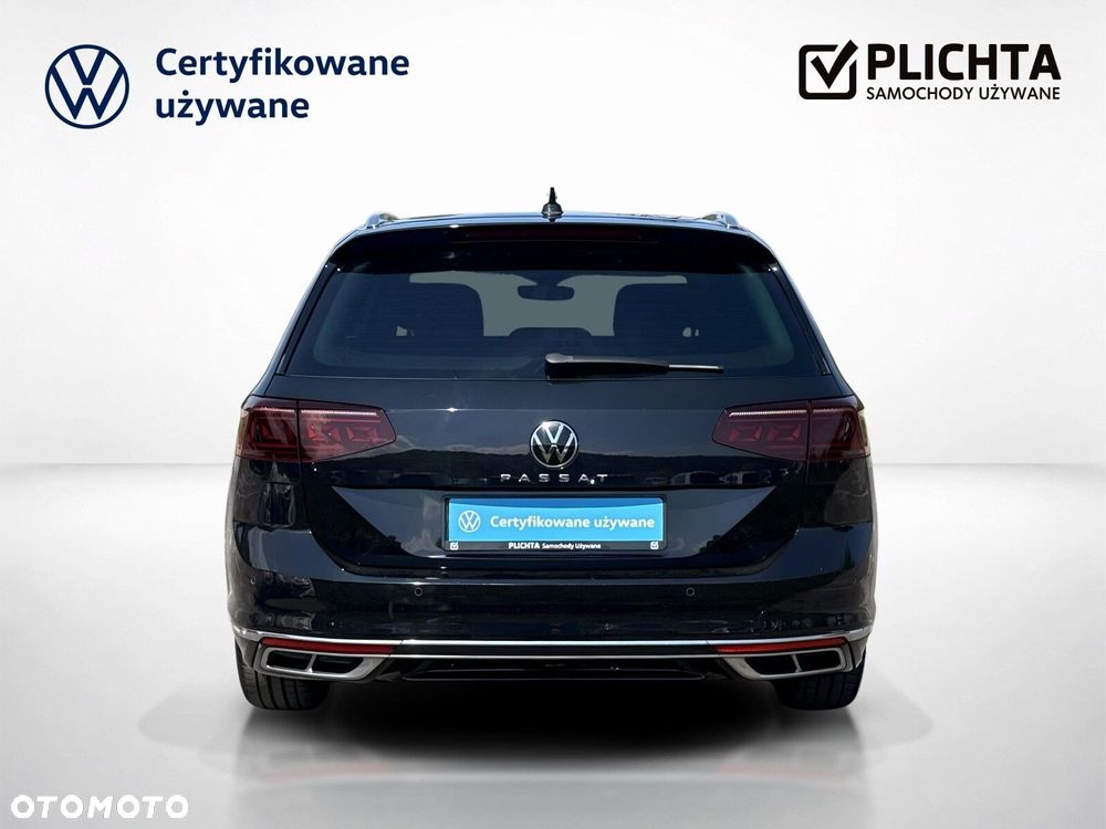 Volkswagen Passat Variant 2.0 TSI Elegance DSG - 5
