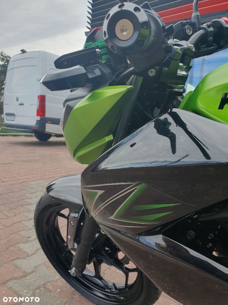 Kawasaki Z - 33