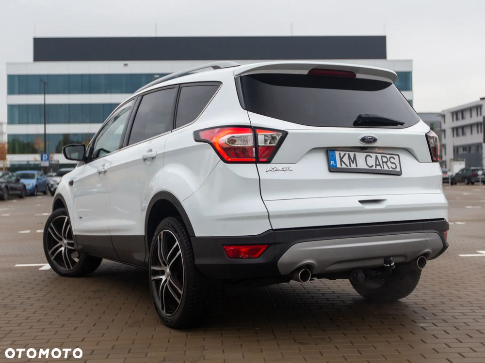 Ford Kuga 2.0 TDCi 4x4 Titanium - 16
