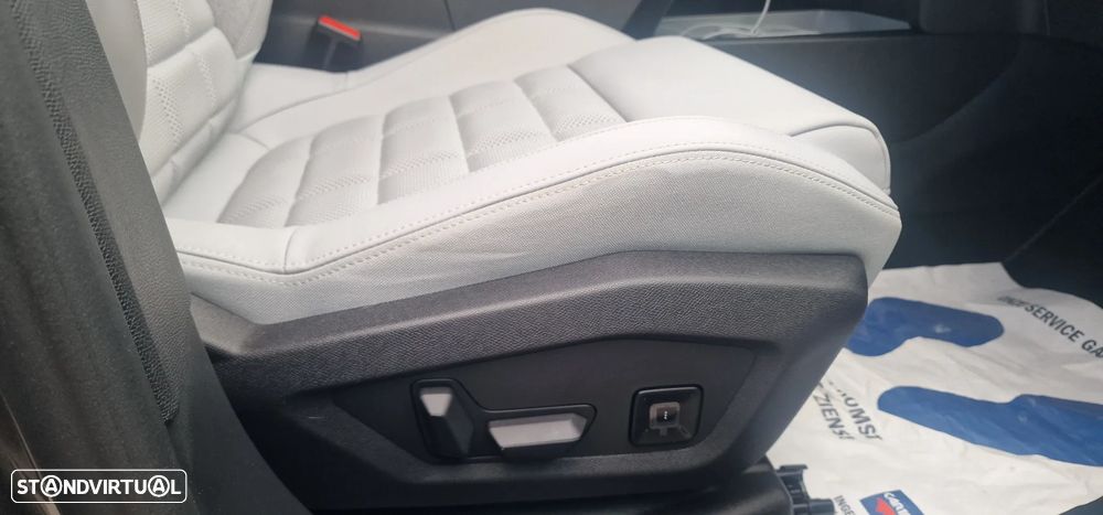 Citroën C5 Aircross 1.2 Hybrid Max e-DSC6 - 17