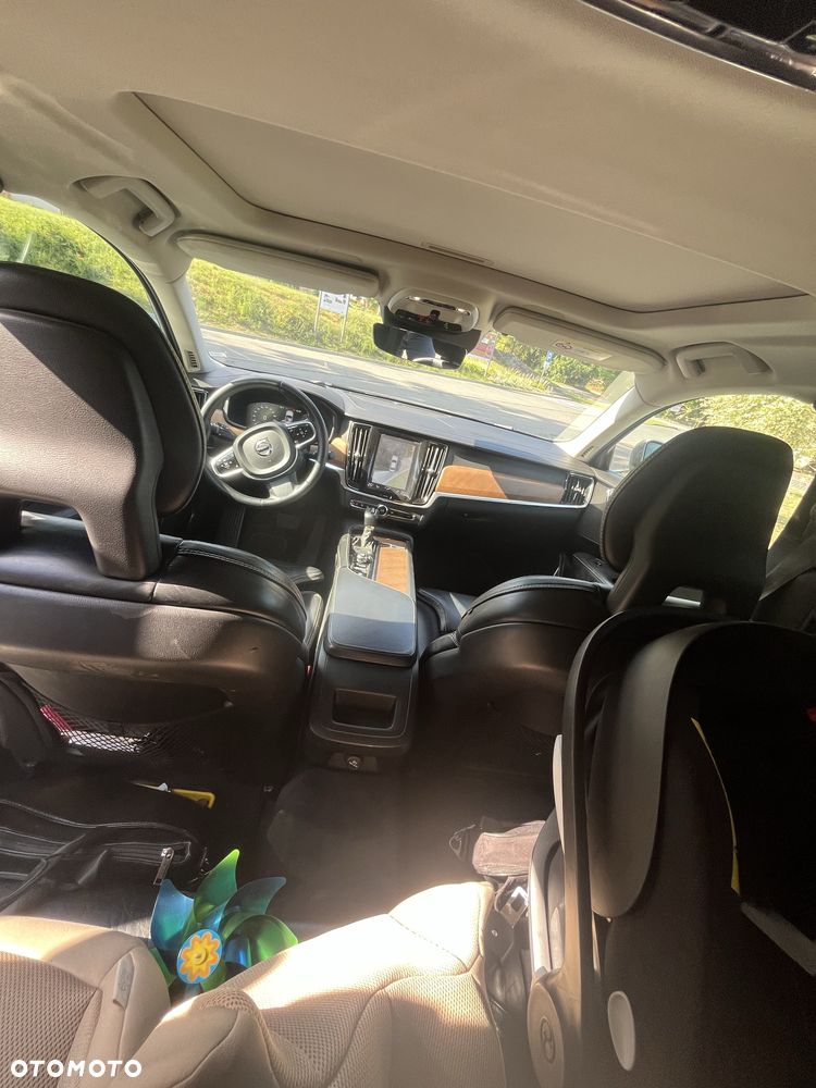 Volvo S90 - 4