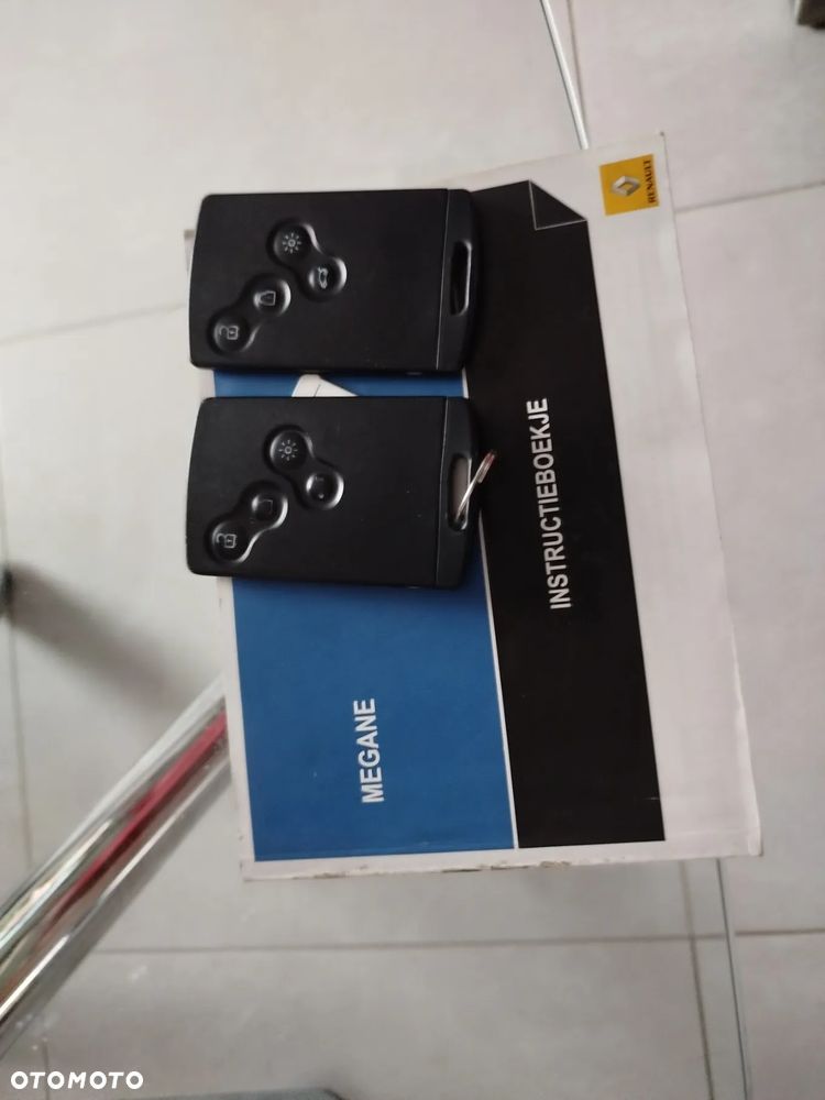 Renault Megane 1.6 16V 110 Paris Business - 13