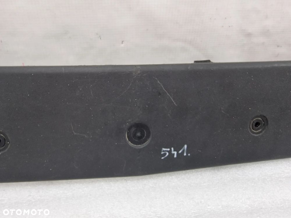 OPEL CORSA D LIFT 11-14 KRATKA ŚRODKOWA / LISTWA NA PDC , NR AUKCJI KR541 - 6