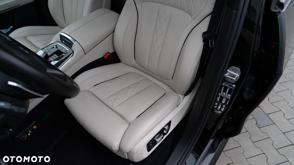 BMW X7 xDrive40d mHEV sport - 17