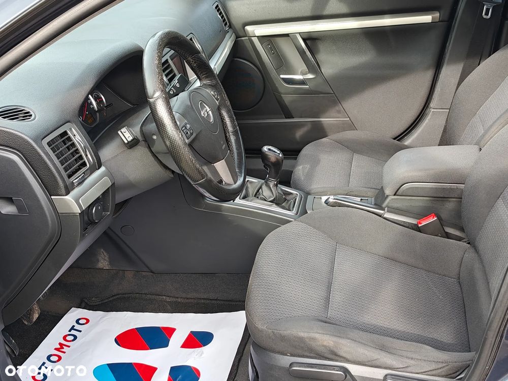 Opel Vectra 1.9 CDTI DPF Cosmo - 15