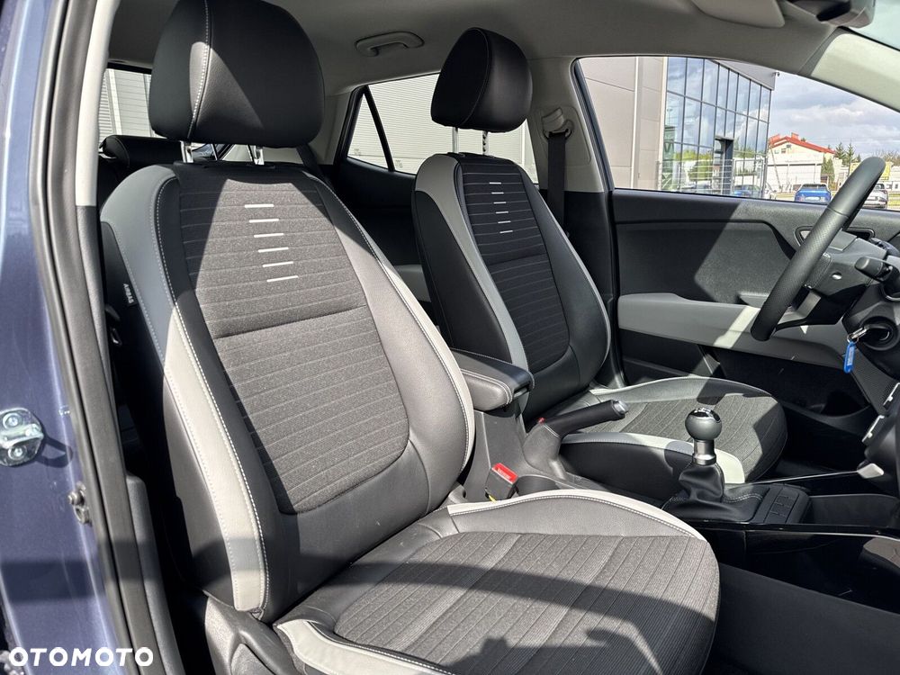 Kia Stonic 1.2 L - 21
