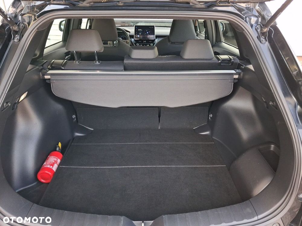 Toyota Corolla Cross - 11