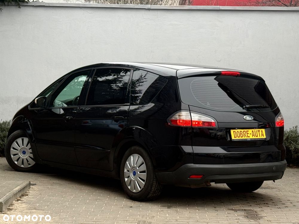 Ford S-Max 2.0 Titanium - 28