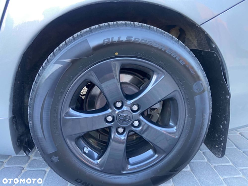 Toyota Sienna 3.5 V6 SE - 16